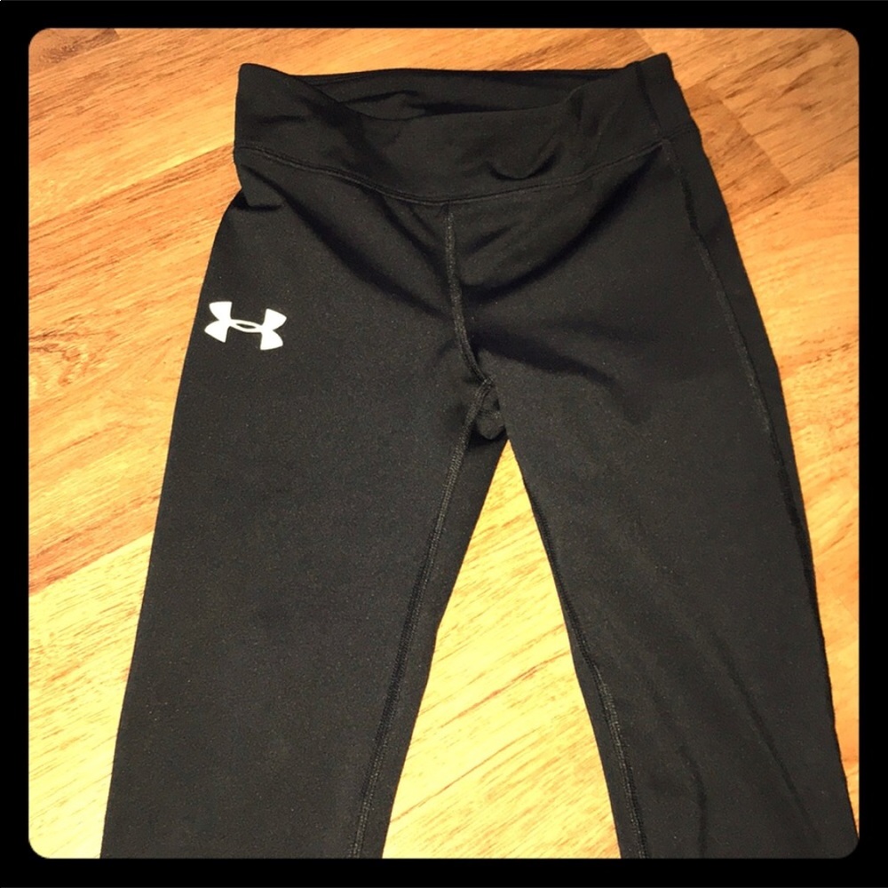Under Armour Capris NWOT